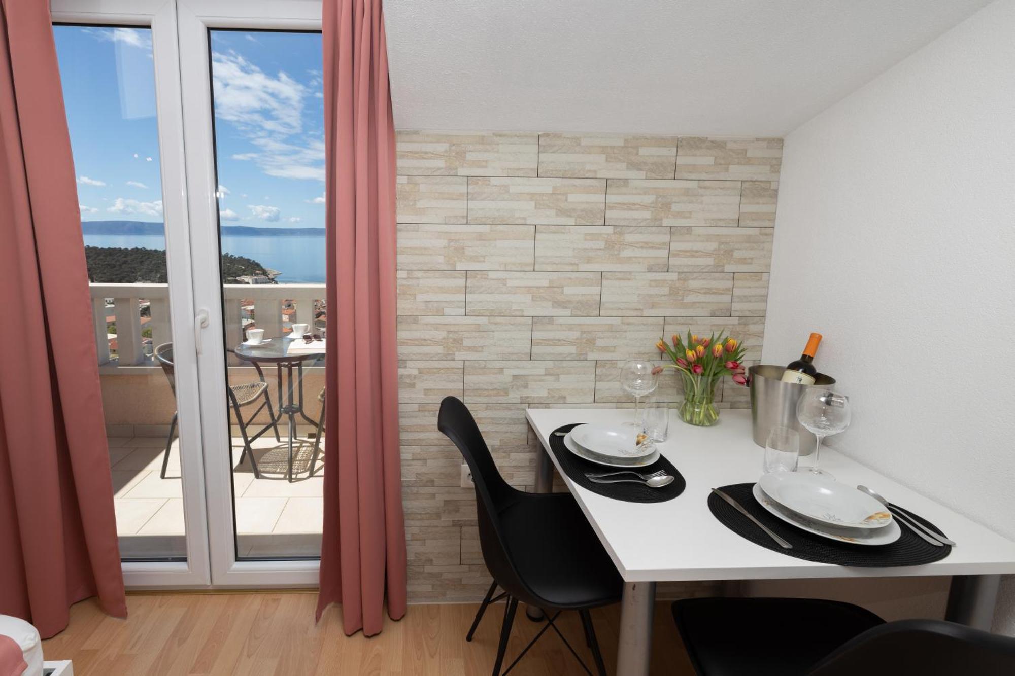 Apartments Rasic Makarska Exterior foto