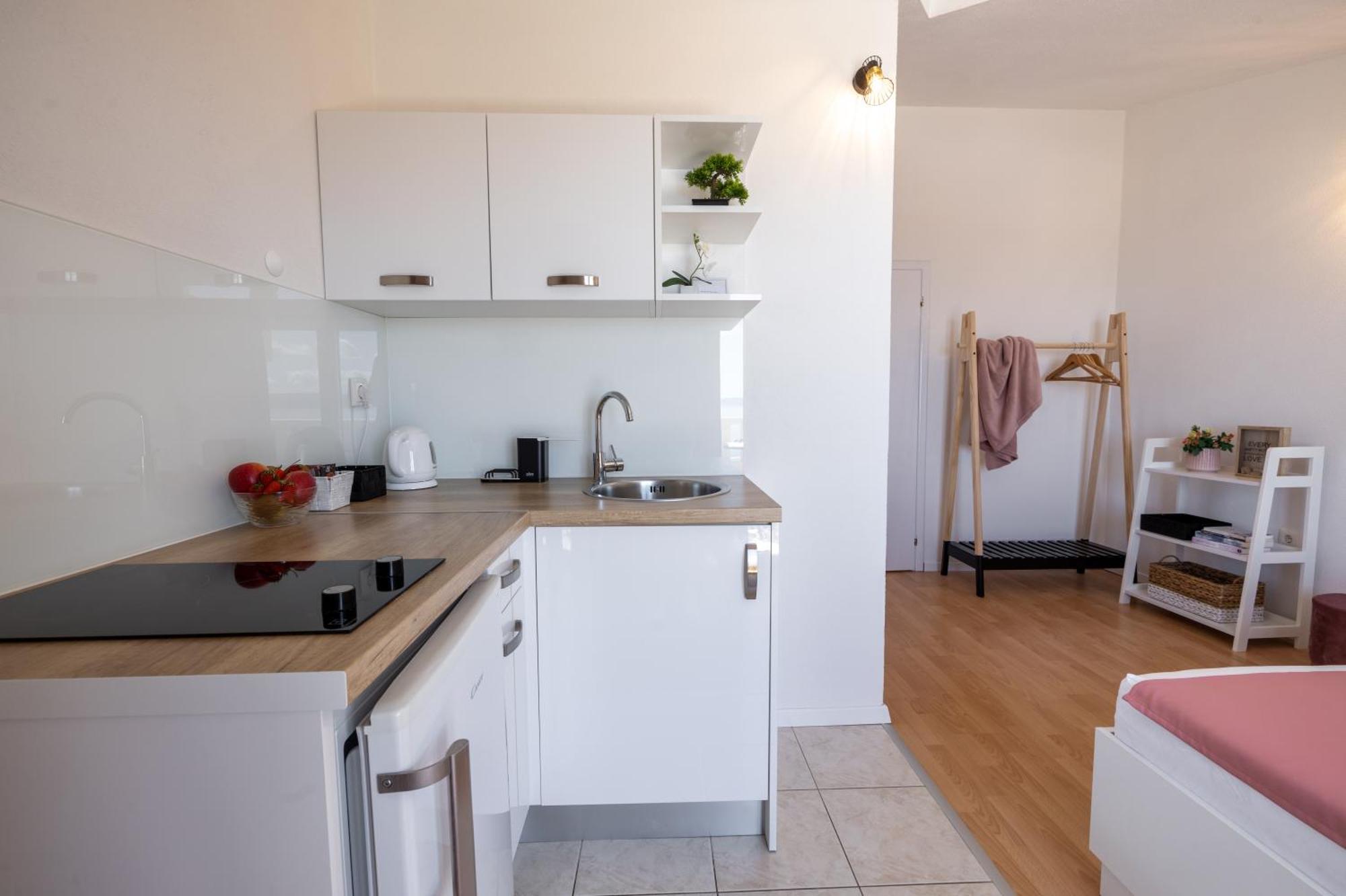 Apartments Rasic Makarska Exterior foto
